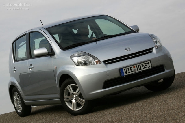 Daihatsu Sirion 2 photo 3