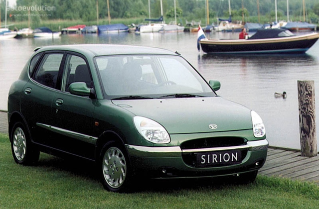 Daihatsu Sirion foto 1
