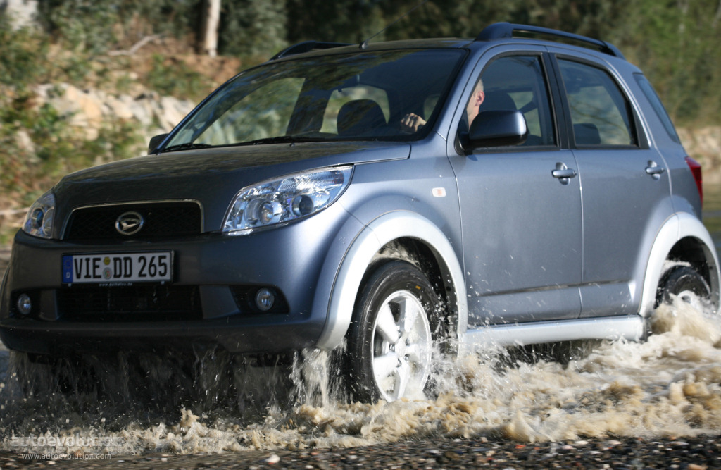 Daihatsu Terios photo 2