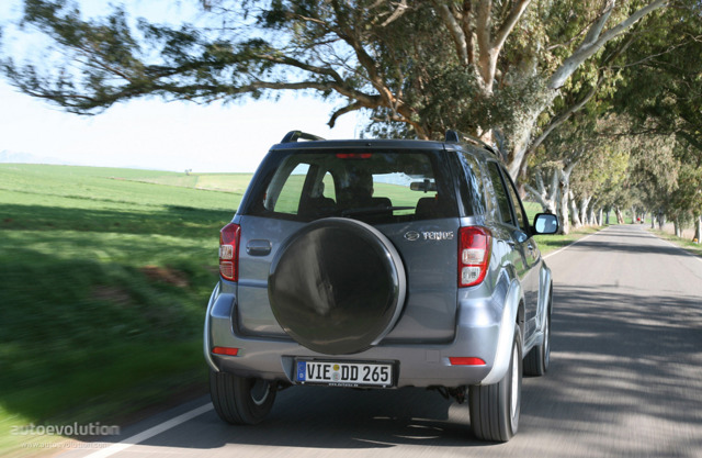 Daihatsu Terios Foto 3