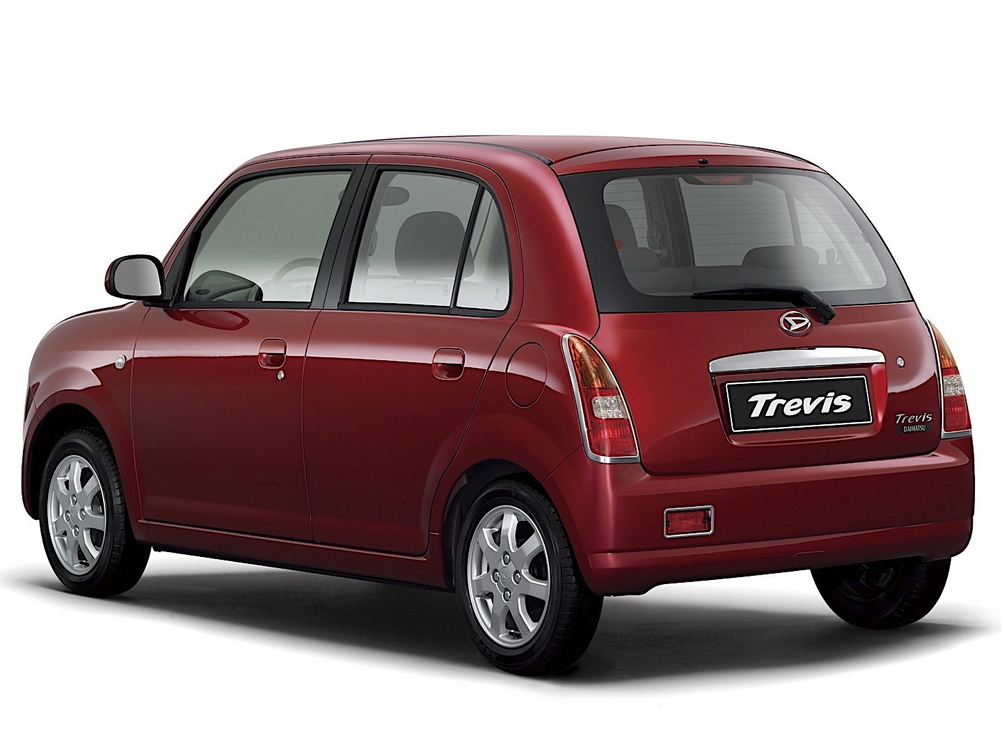 Daihatsu Trevis photo 21