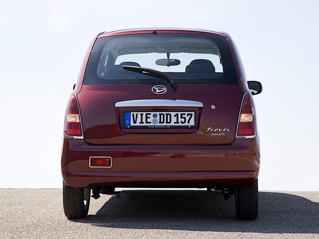 Daihatsu Trevis foto 27