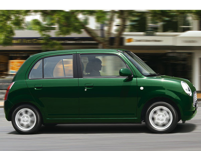 Daihatsu Trevis photo 3