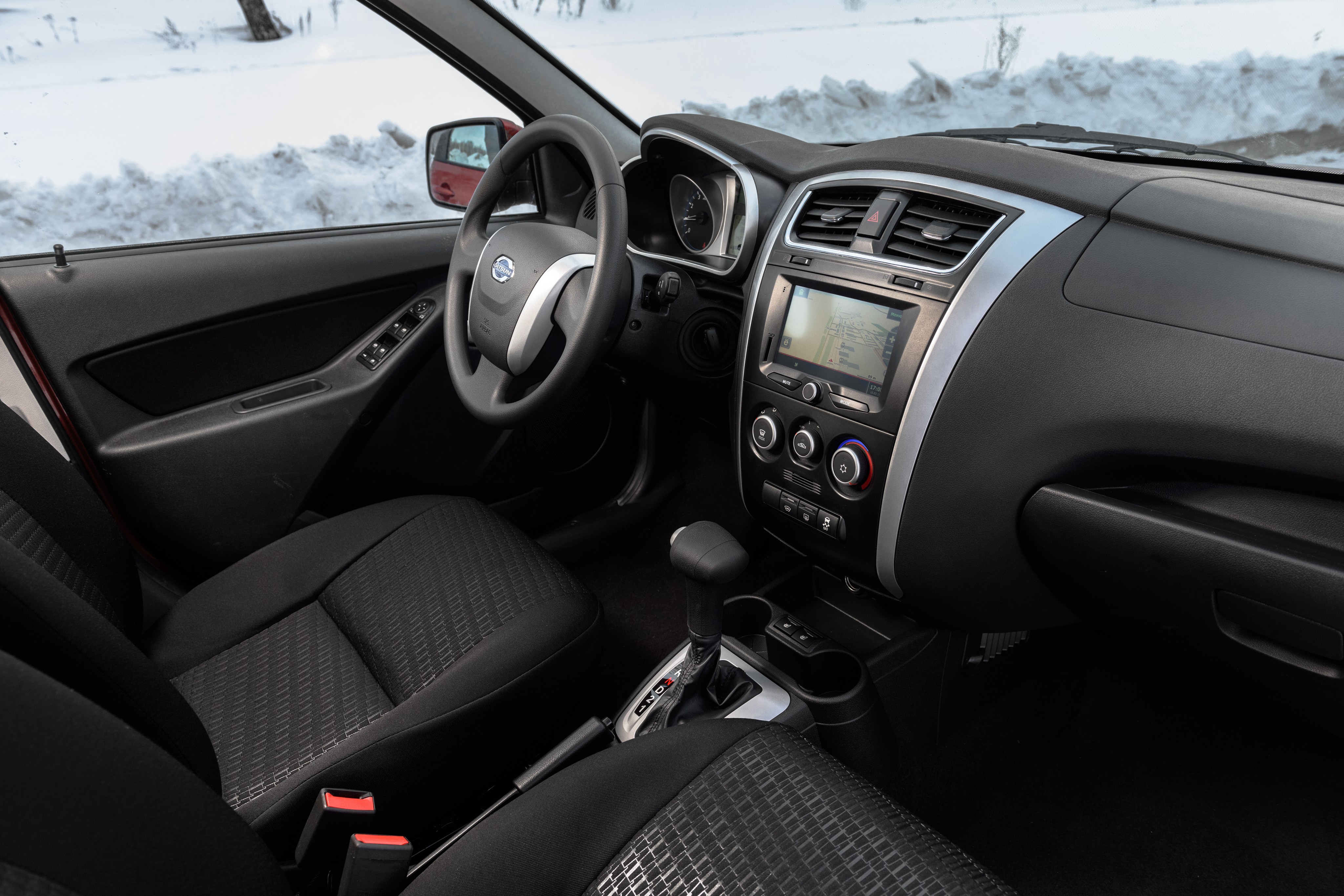 Datsun Mi-Do photo 40