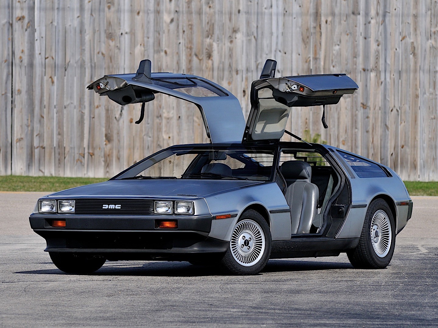 Delorean Dmc-12 photo 23