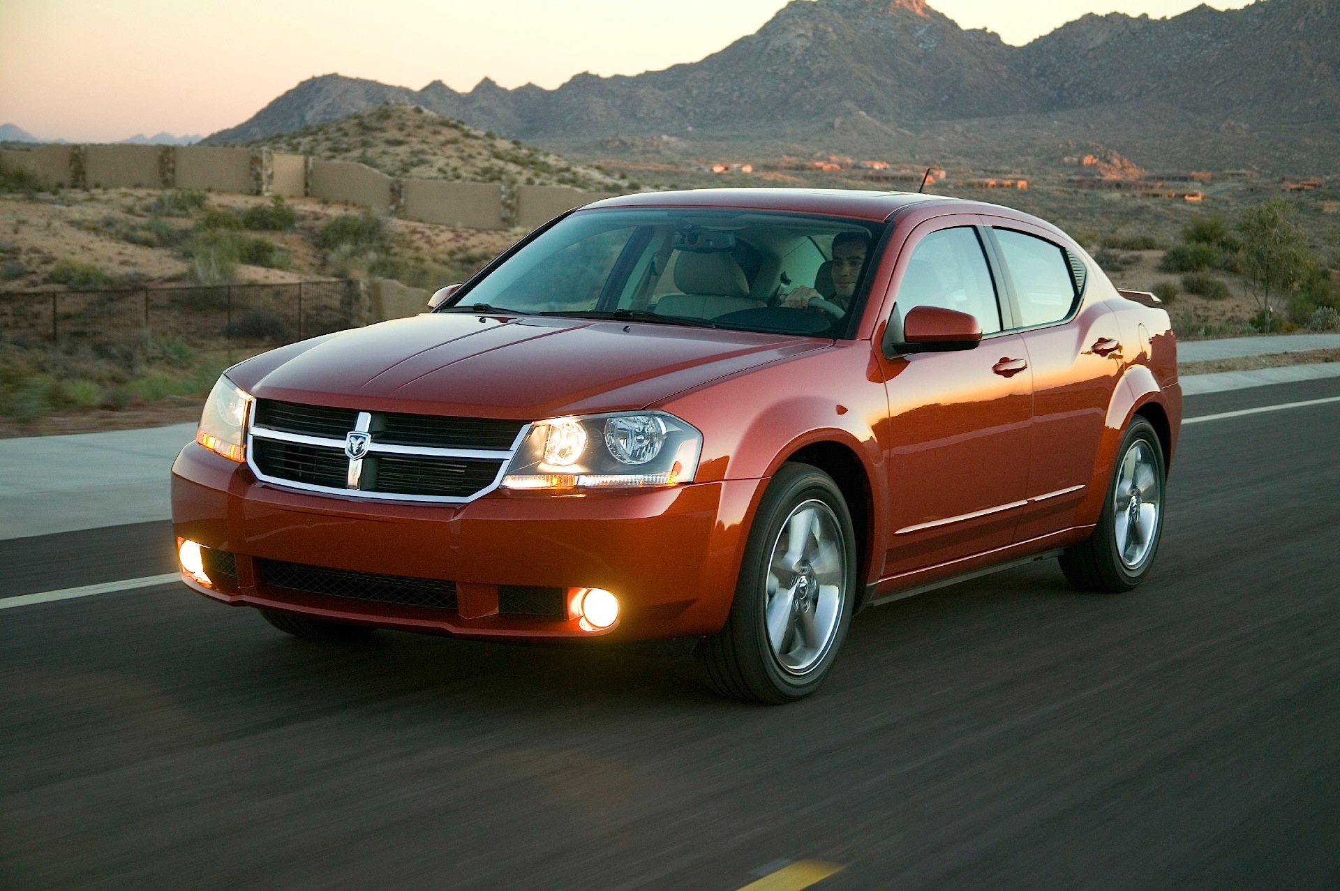 Dodge Avenger photo 14