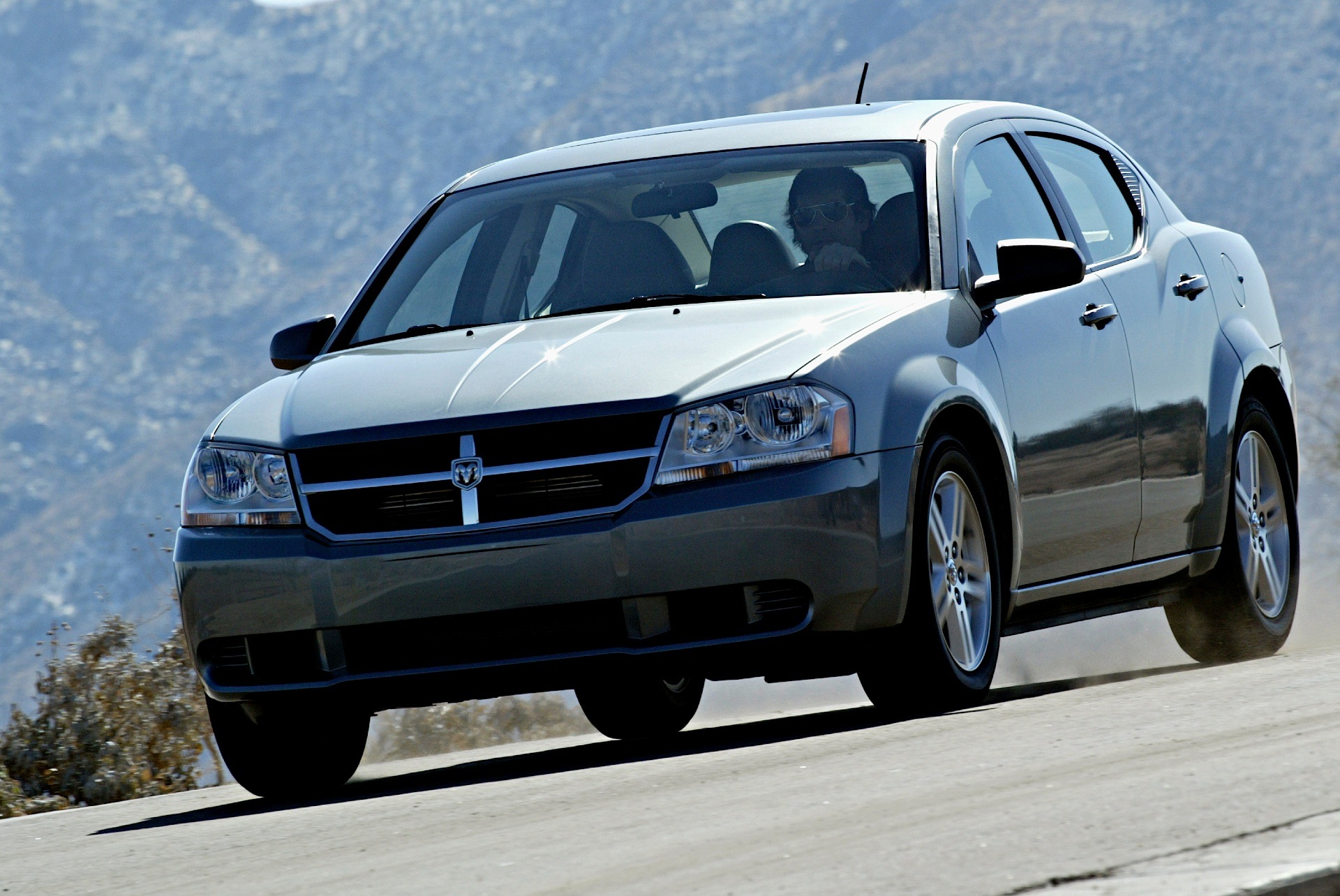 Dodge Avenger photo 15