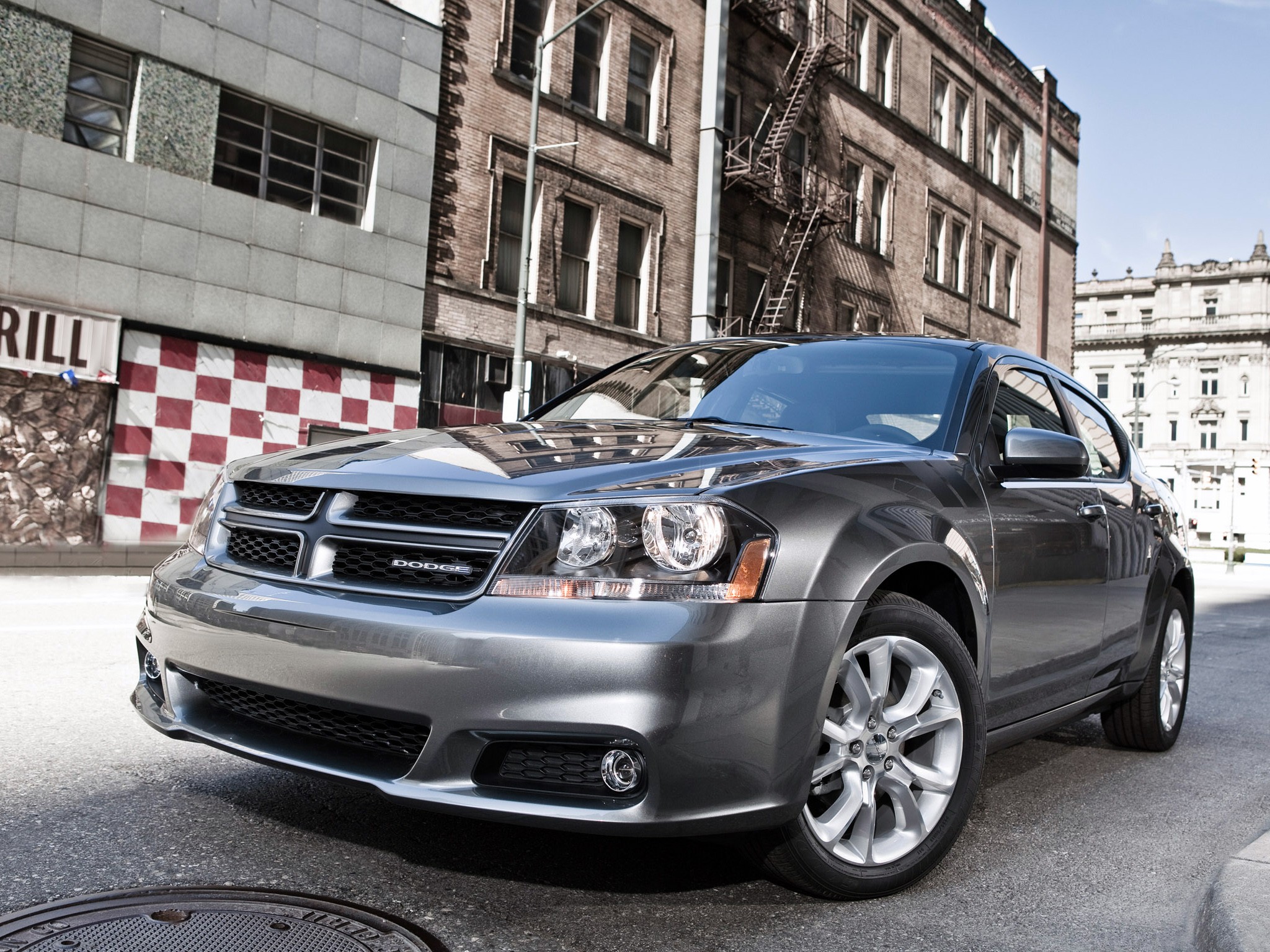 Dodge Avenger photo 13