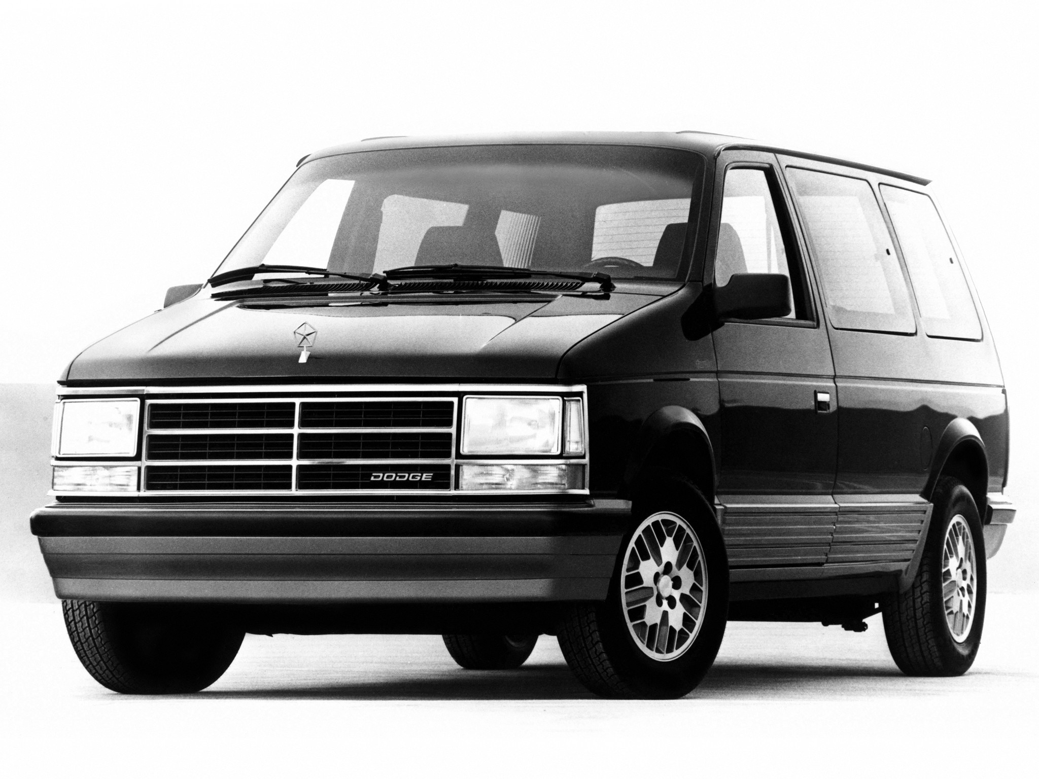 Dodge Caravan photo 10