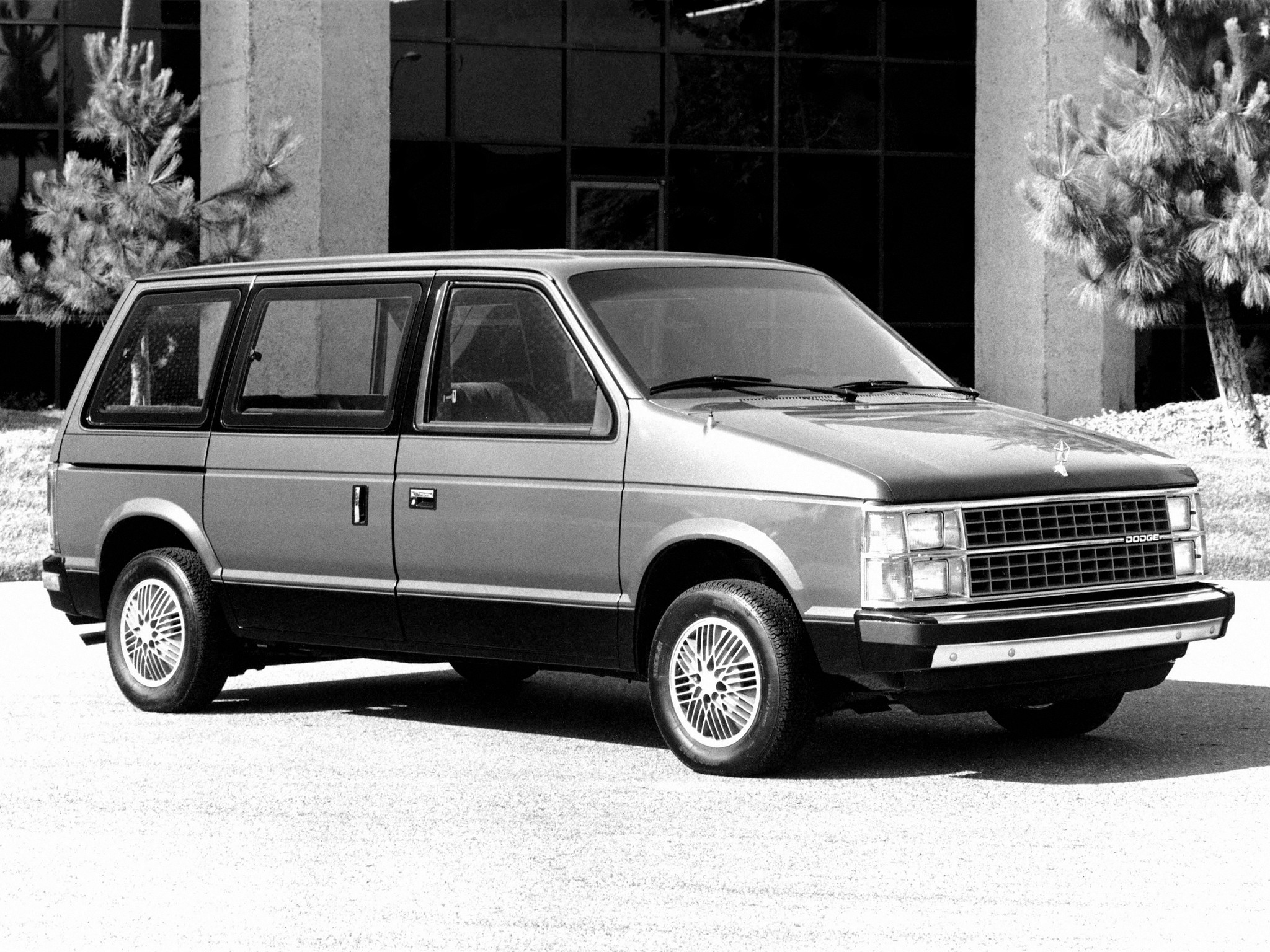 Dodge Caravan photo 15