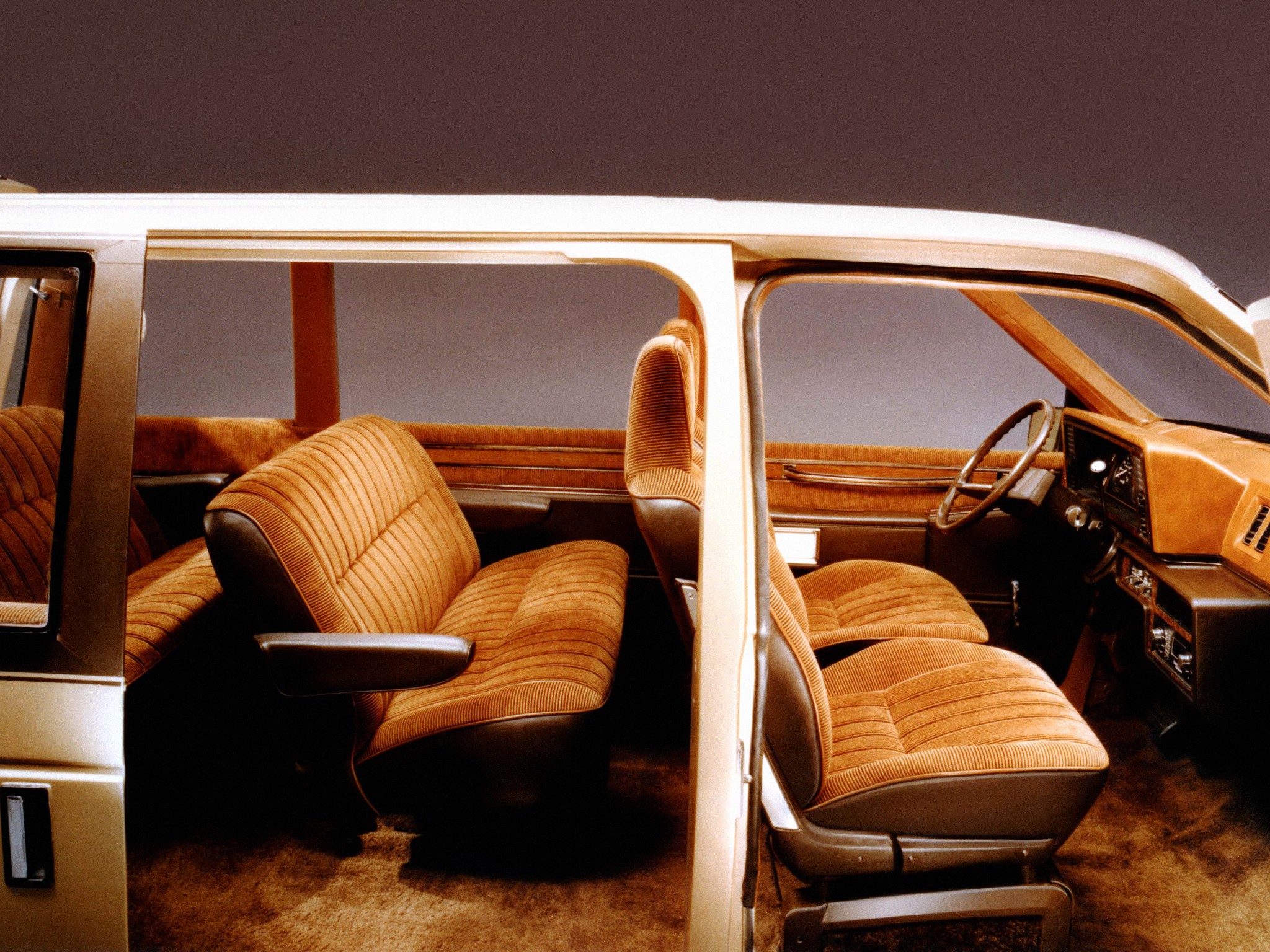 Dodge Caravan photo 20