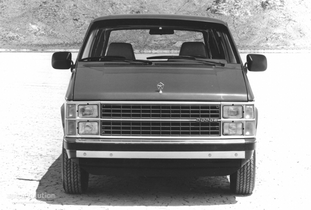 DODGE Caravan
