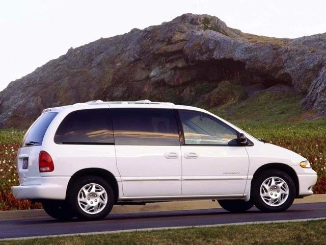 Dodge Caravan photo 3