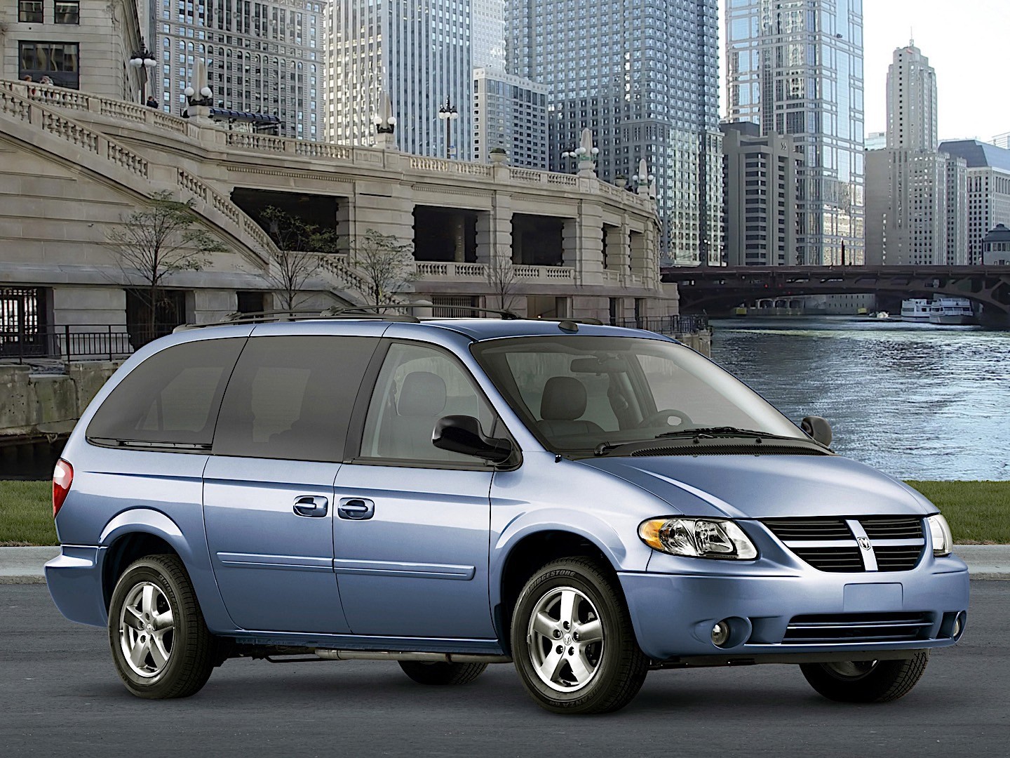 Dodge Caravan photo 10