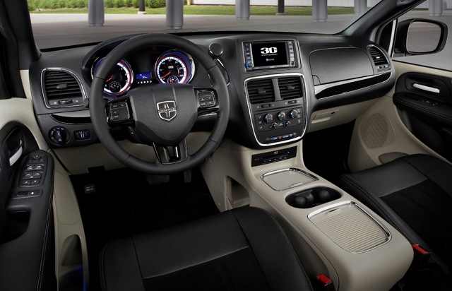 Dodge Caravan photo 39
