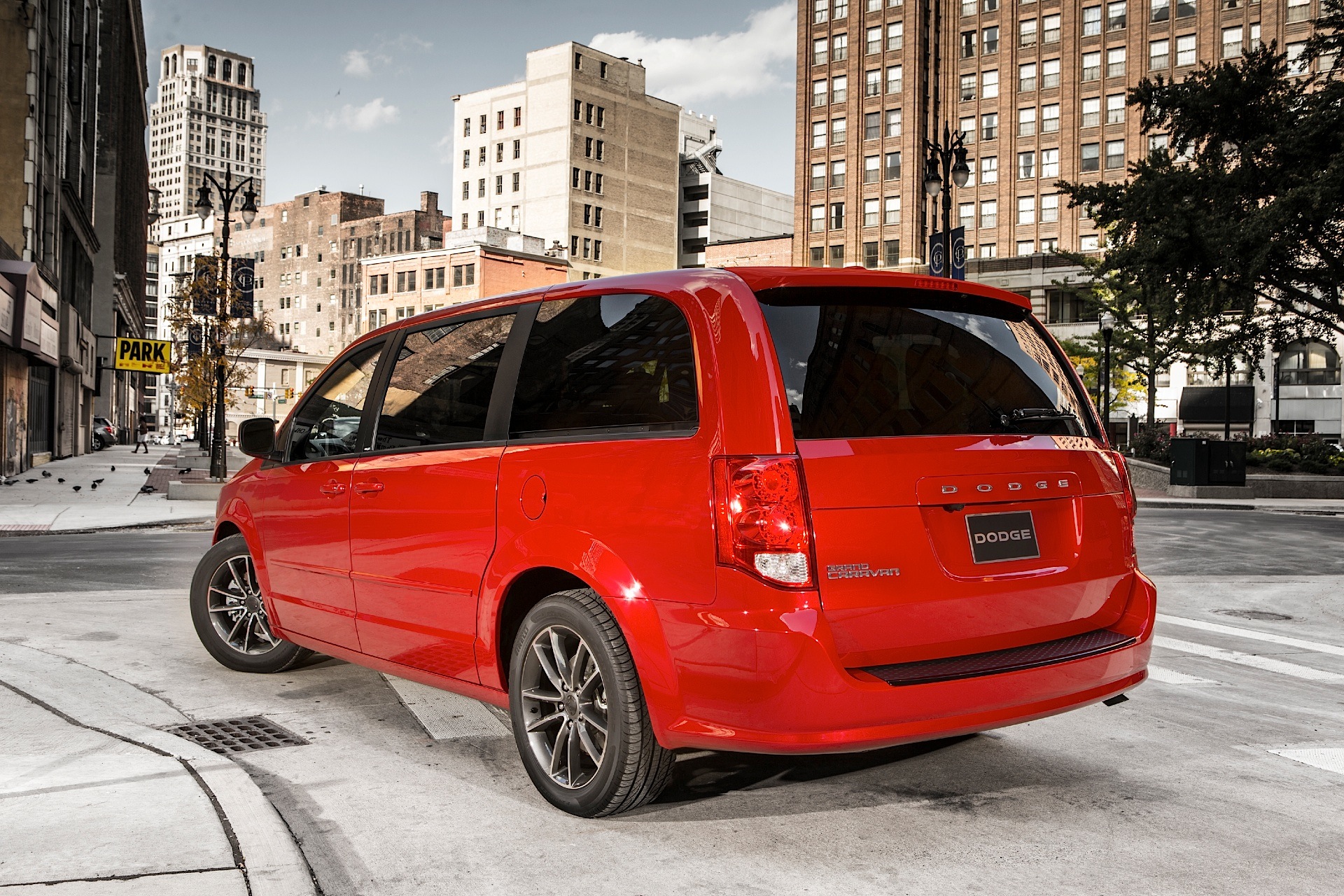 Dodge Caravan photo 14