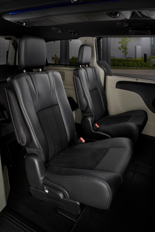 Dodge Caravan photo 45