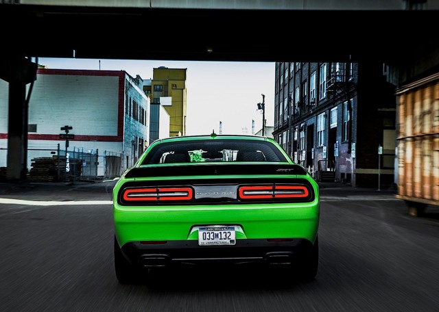 Dodge Challenger Srt photo 86