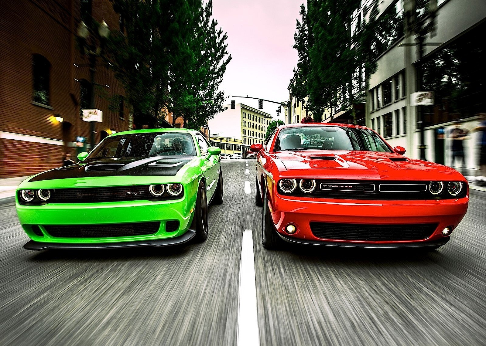 Dodge Challenger Srt photo 87
