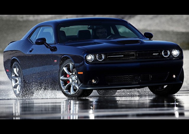 Dodge Challenger Srt photo 38