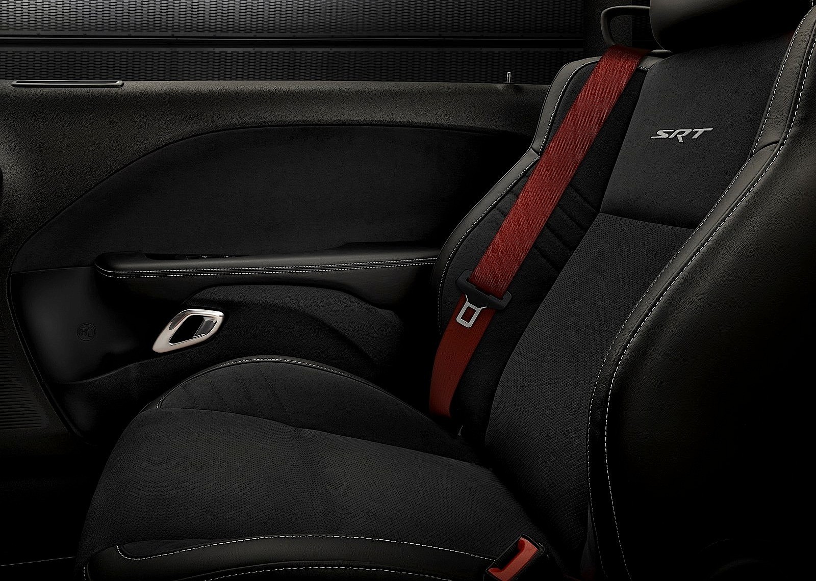 Dodge Challenger Srt photo 90