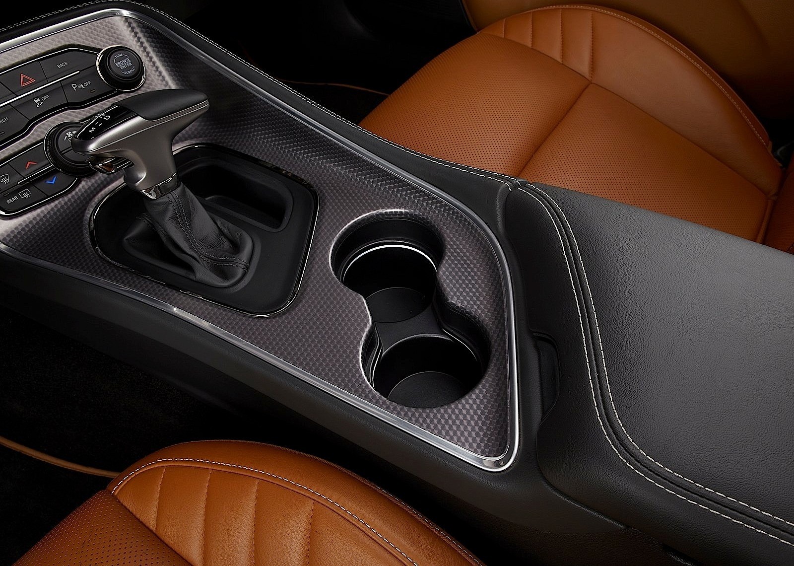 Dodge Challenger Srt photo 93