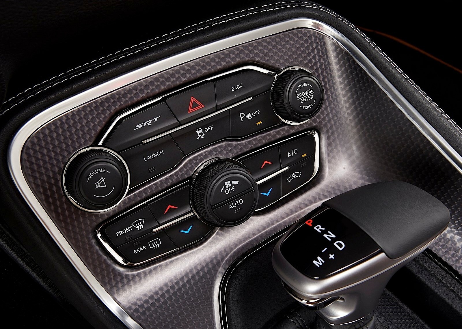 Dodge Challenger Srt photo 95