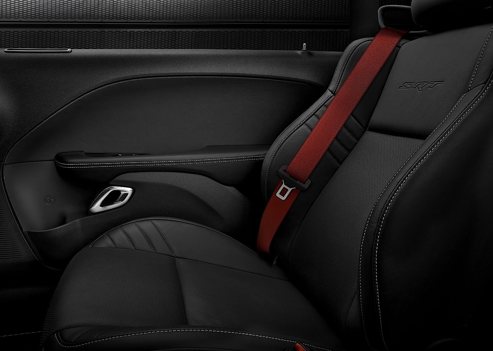 Dodge Challenger Srt photo 100