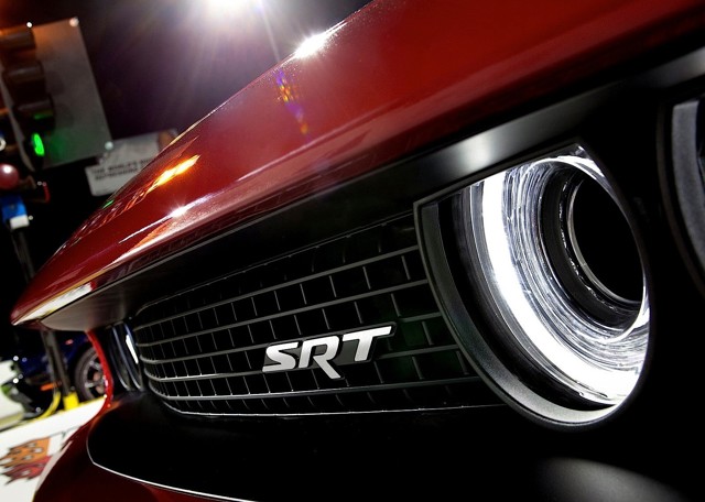Dodge Challenger Srt photo 106