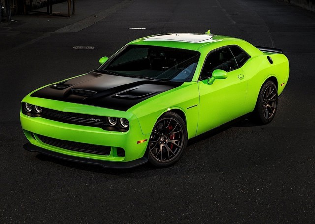 Dodge Challenger Srt photo 39