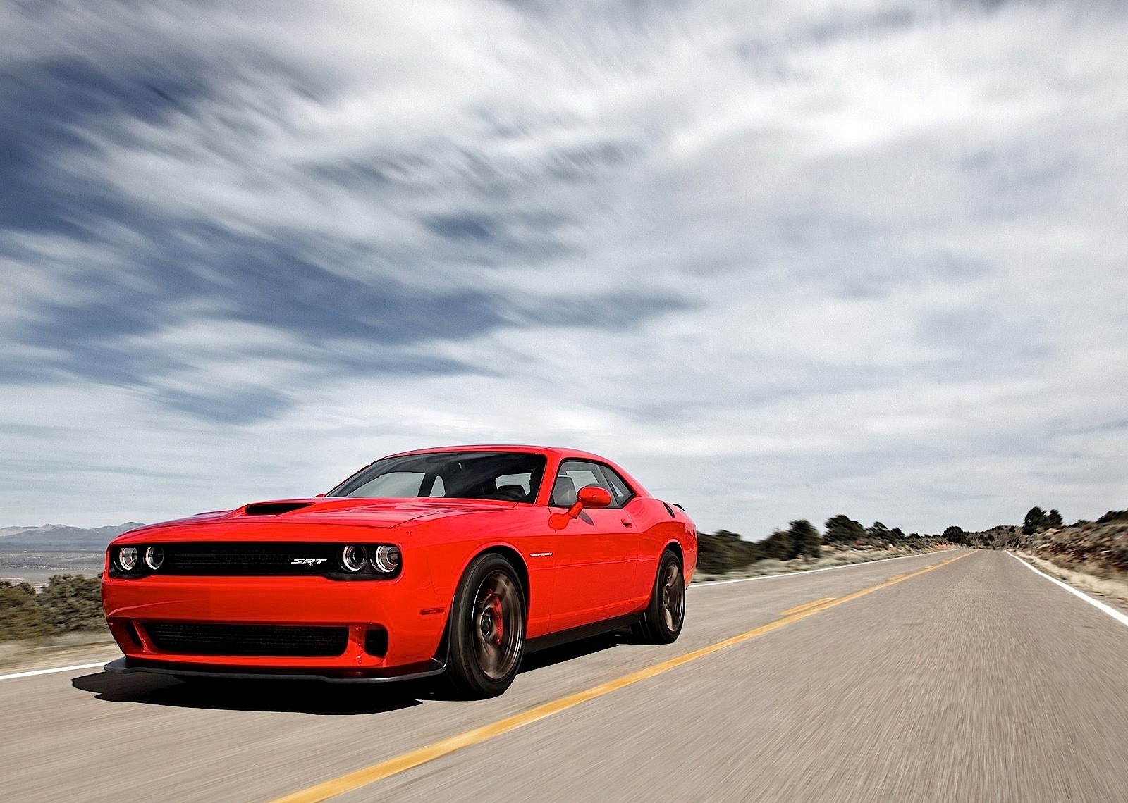 Dodge Challenger Srt photo 43