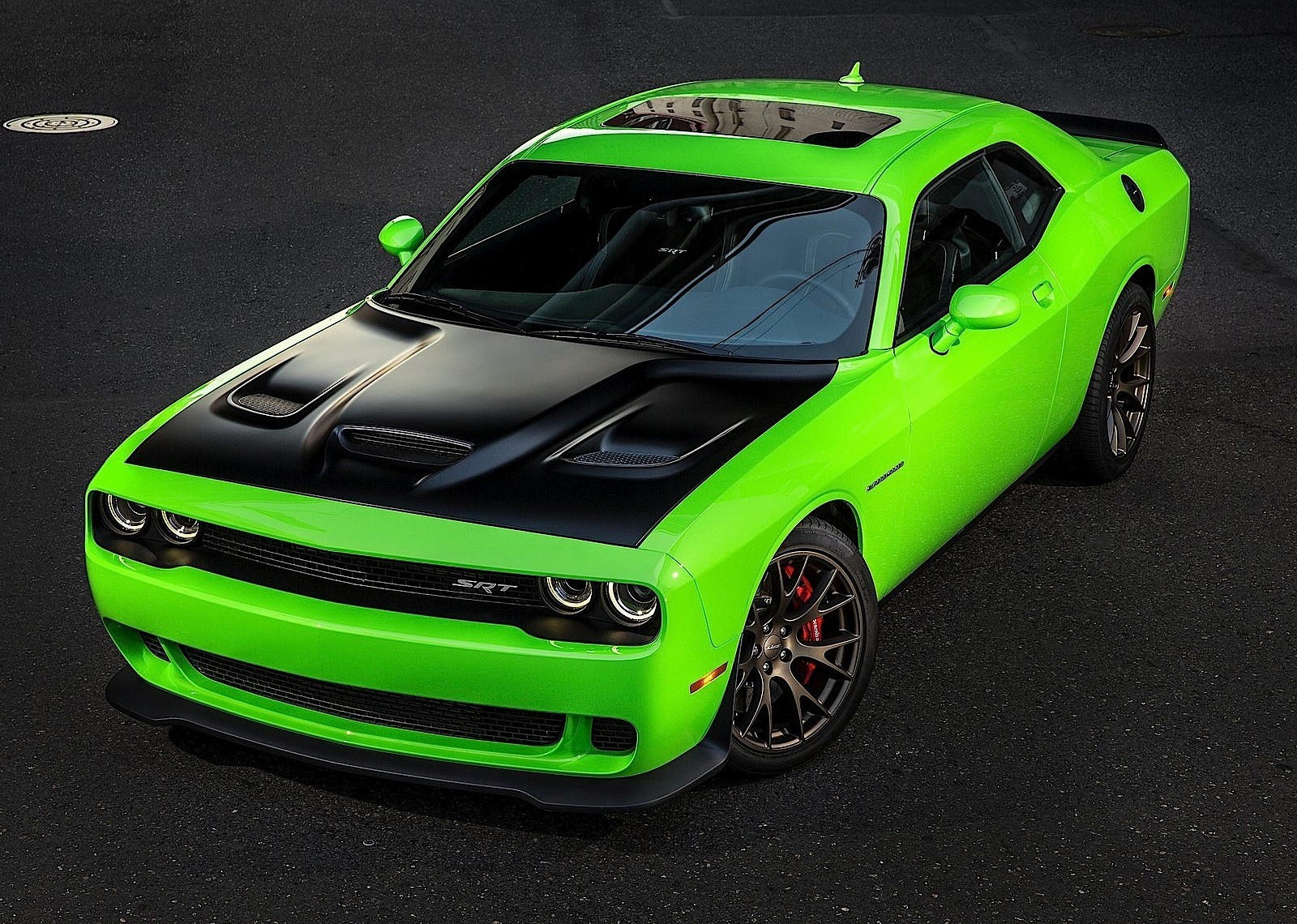 Dodge Challenger Srt photo 51