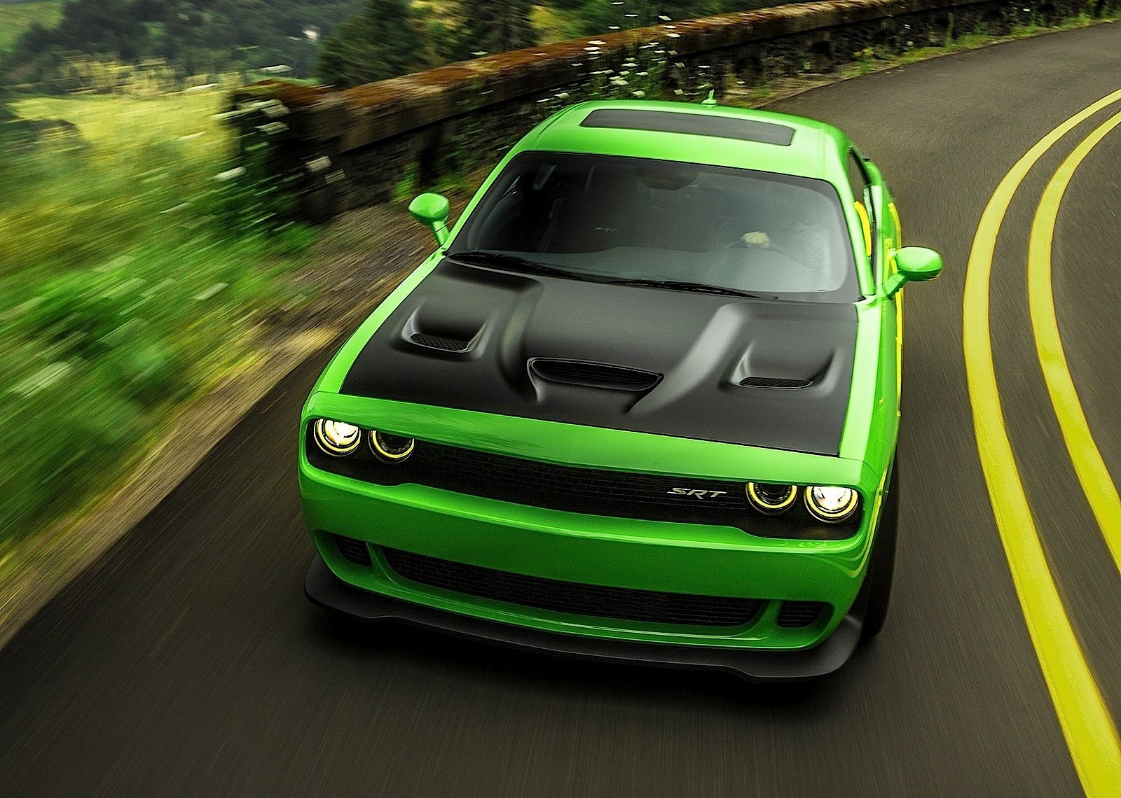 Dodge Challenger Srt photo 53