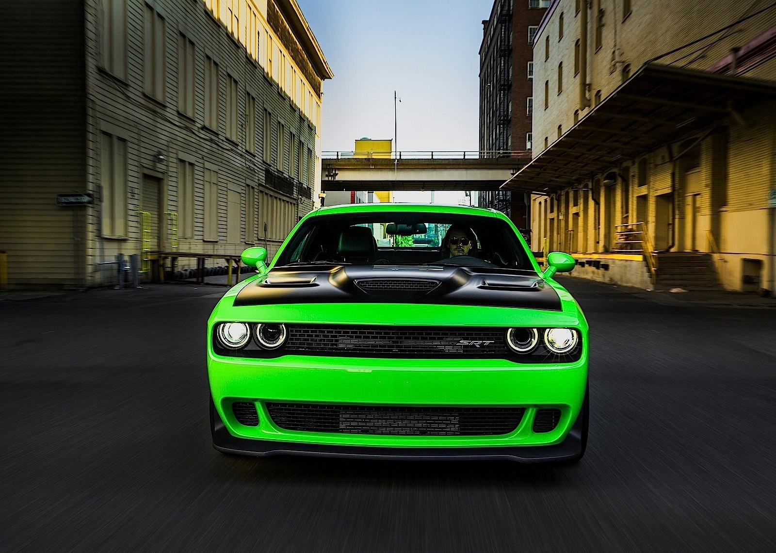 Dodge Challenger Srt photo 54