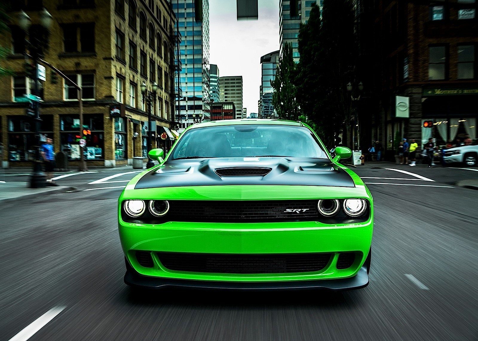 Dodge Challenger Srt photo 55