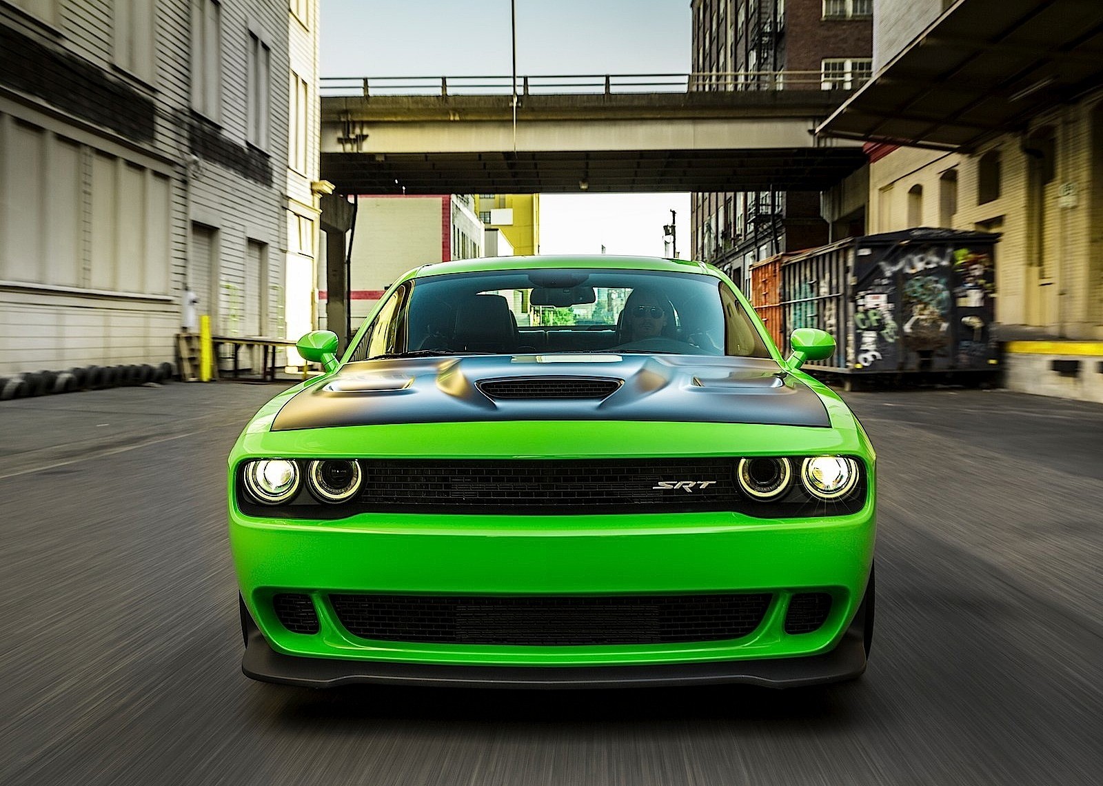 Dodge Challenger Srt photo 57