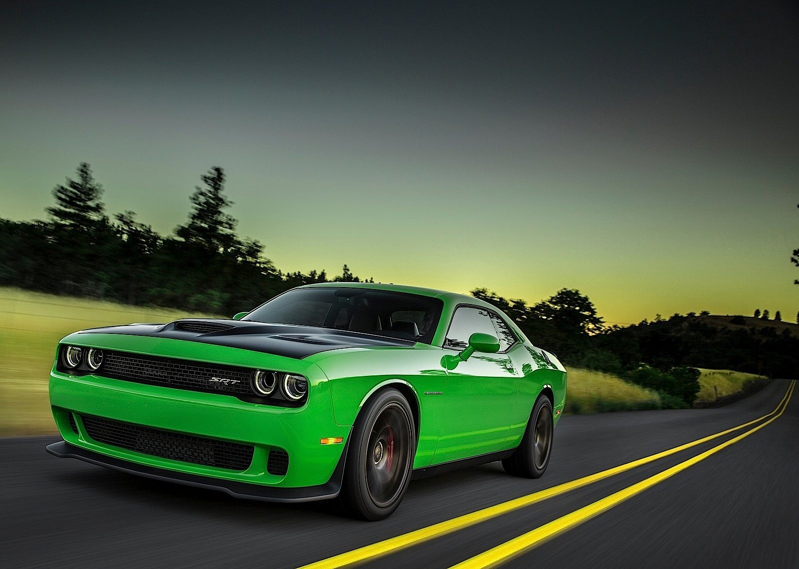 Dodge Challenger Srt photo 63