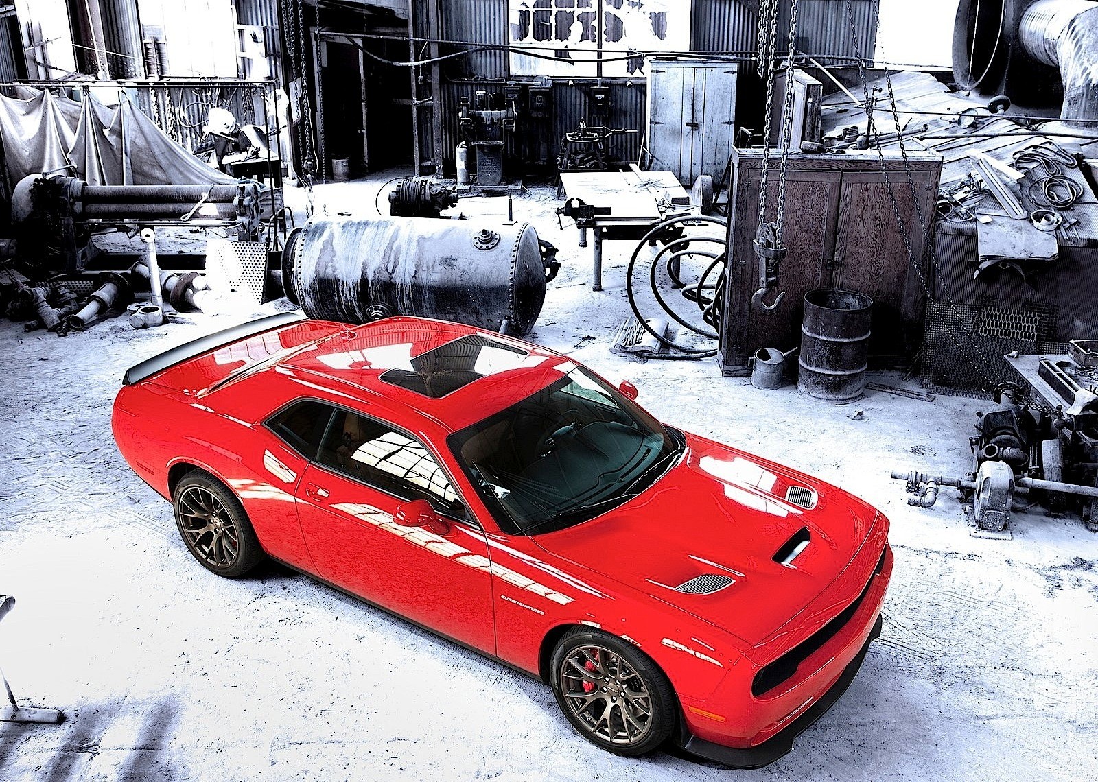 Dodge Challenger Srt photo 69