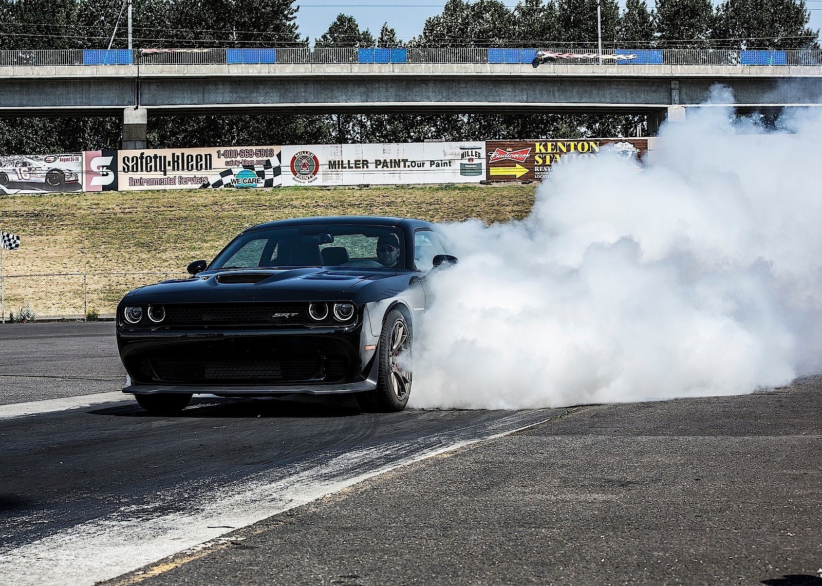 Dodge Challenger Srt photo 72