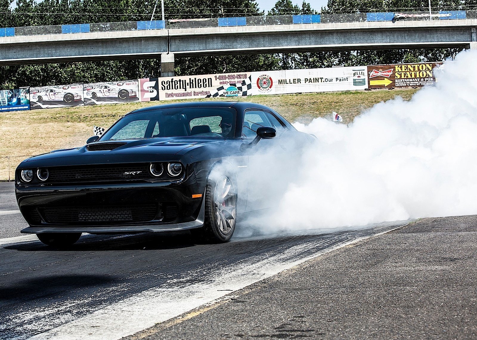 Dodge Challenger Srt photo 73