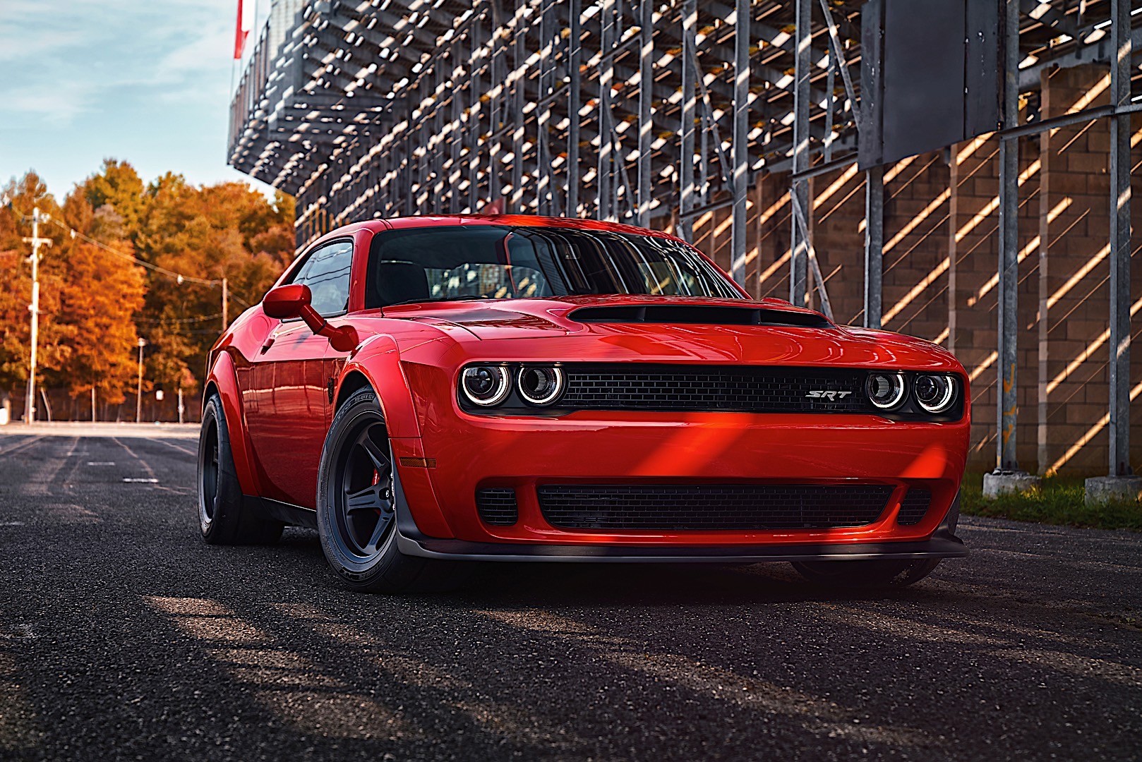 Dodge Challenger Srt photo 17