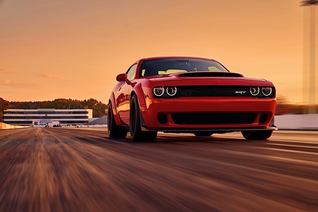 Dodge Challenger Srt photo 26