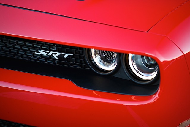 Dodge Challenger Srt photo 27