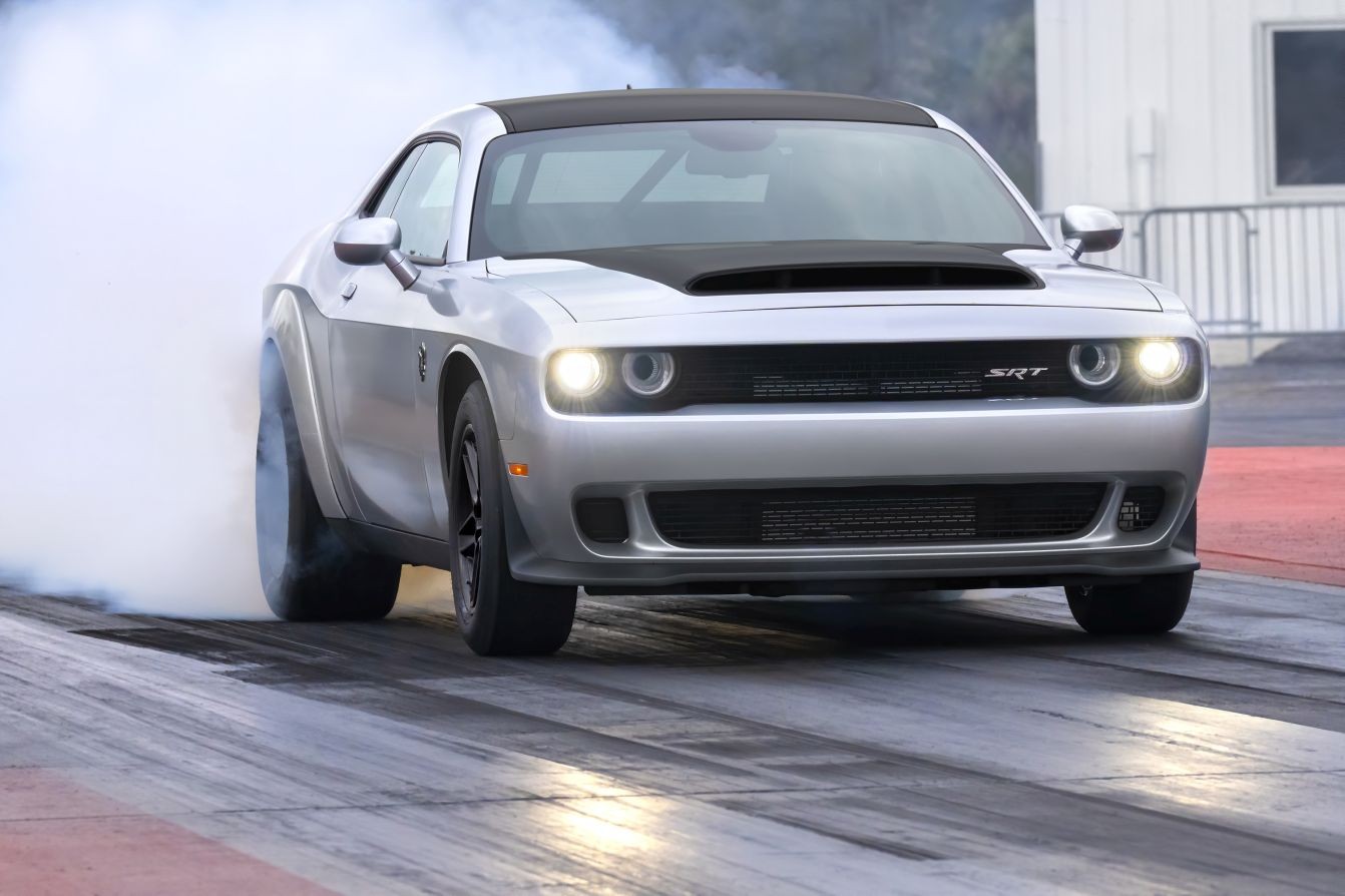 Dodge Challenger Srt photo 17