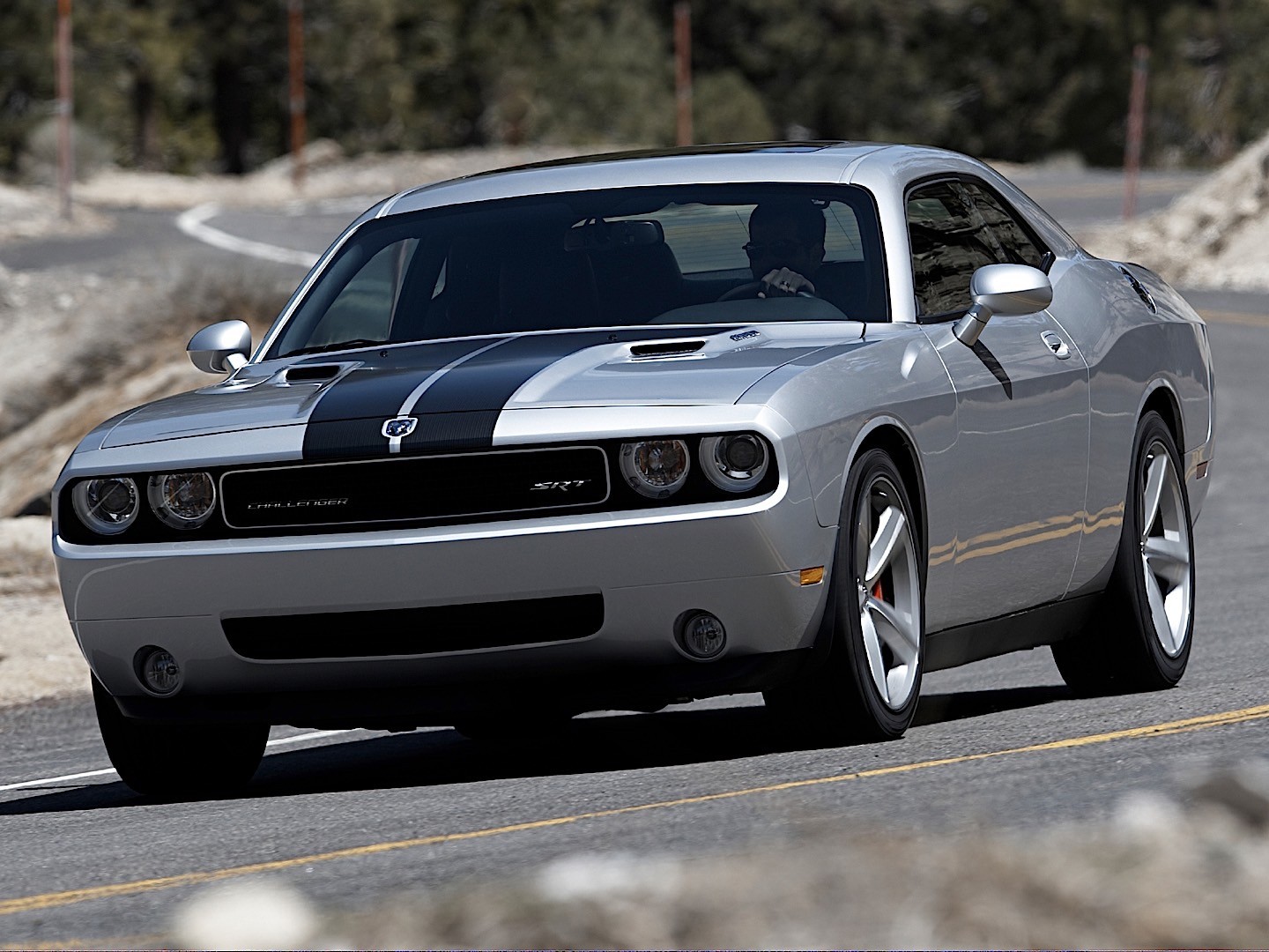 Dodge Challenger Srt photo 27