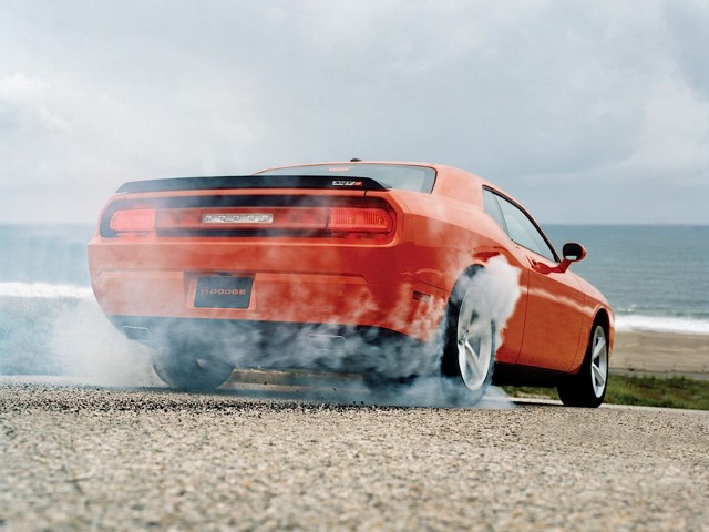 Dodge Challenger Srt photo 28