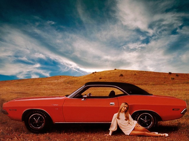 Dodge Challenger photo 18