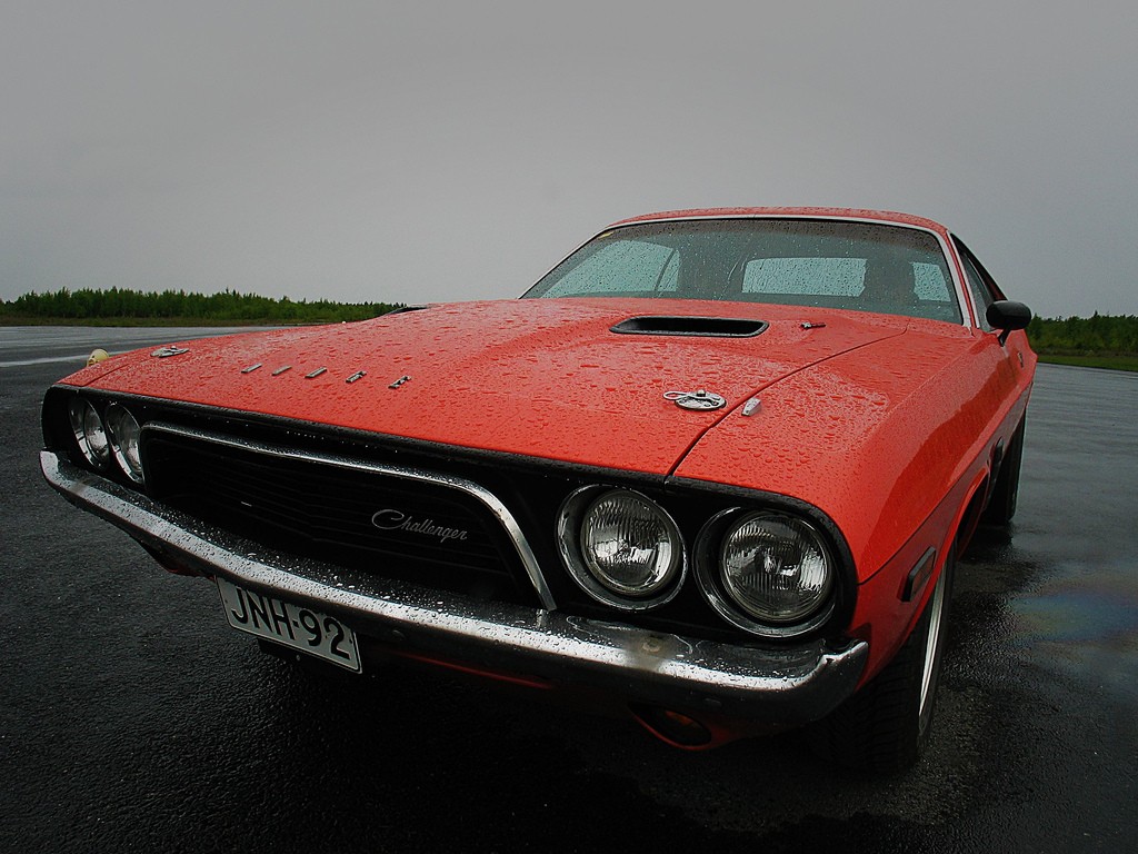 Dodge Challenger photo 34
