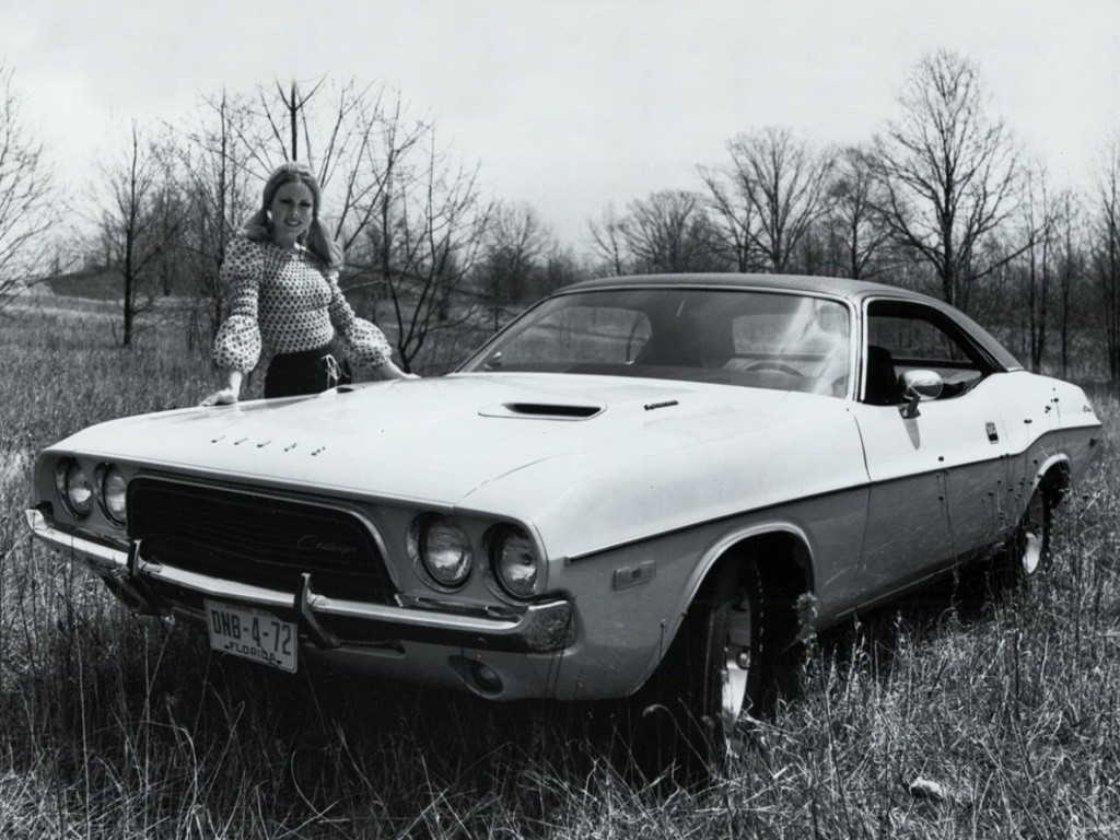 Dodge Challenger photo 35