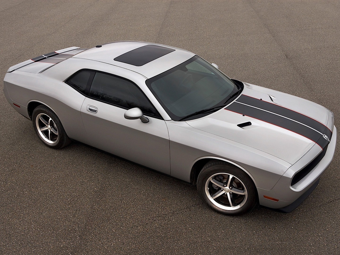 Dodge Challenger photo 86